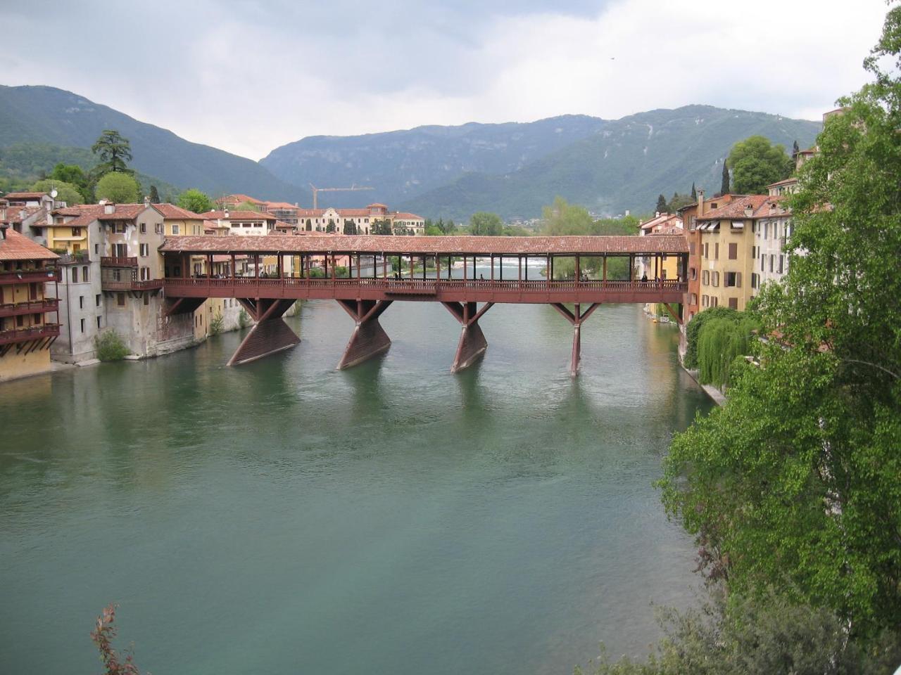 Civico 38 Lägenhet Bassano del Grappa Exteriör bild